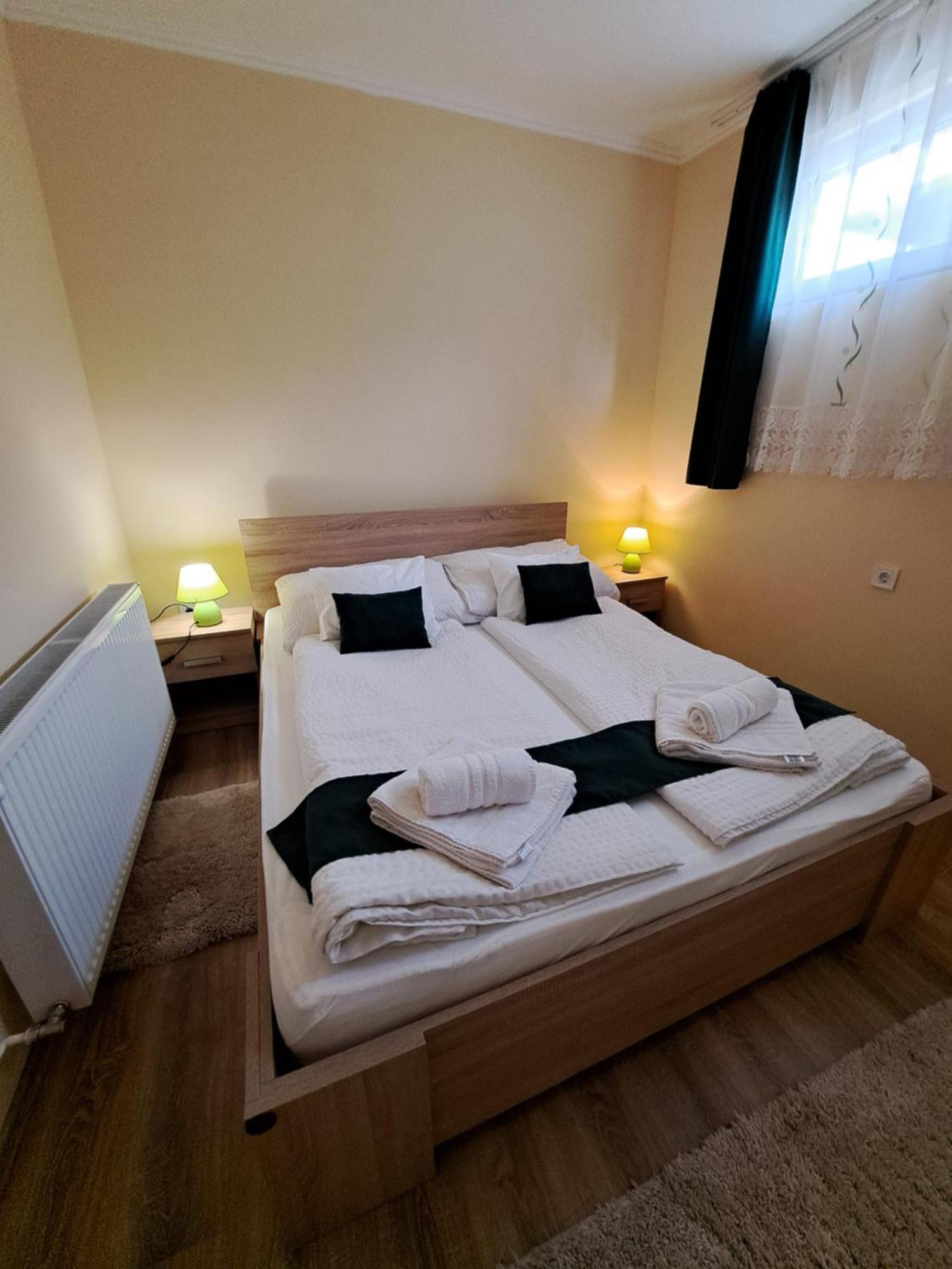 Jazmin Apartman Залакарос Екстериор снимка