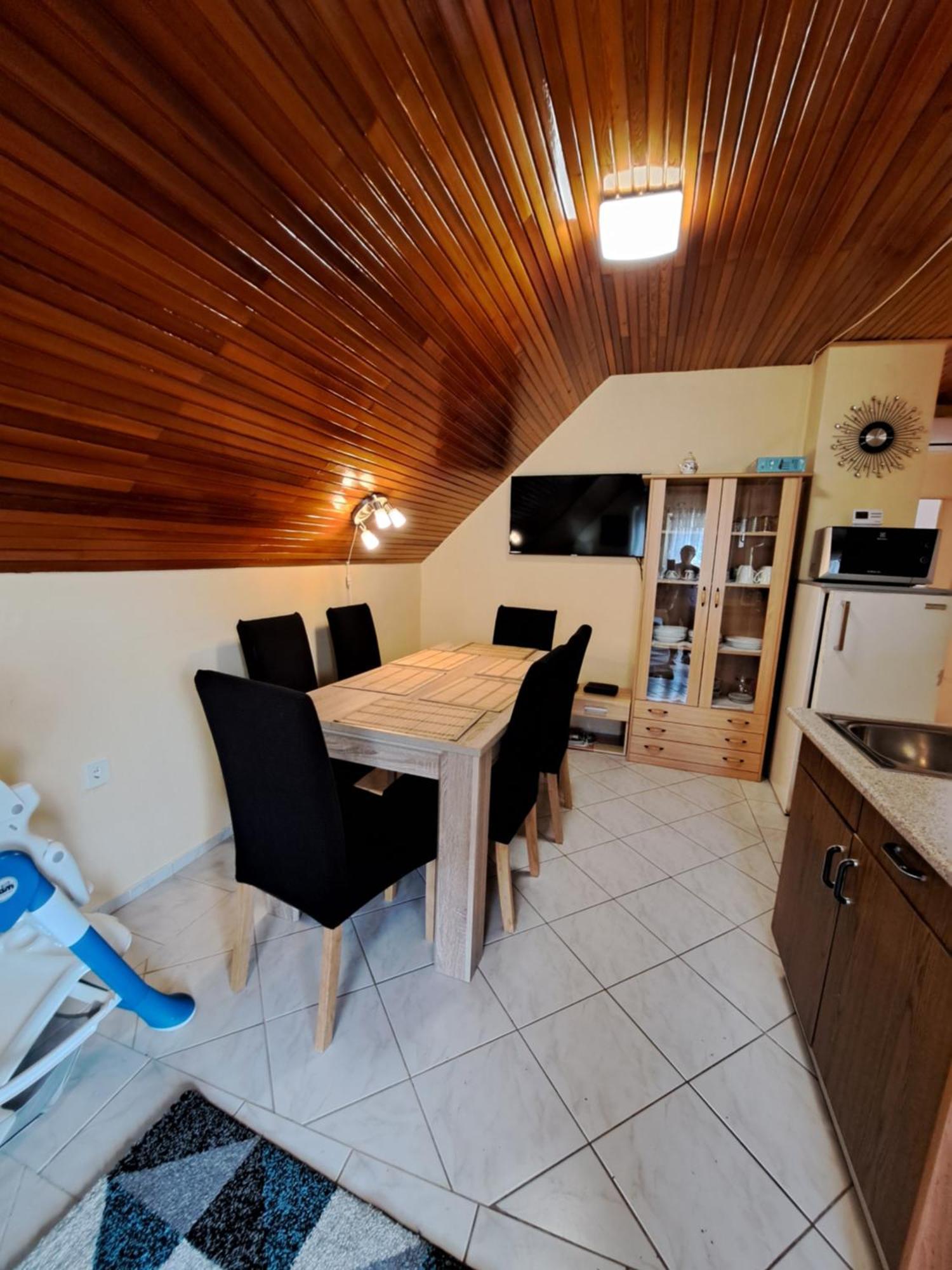 Jazmin Apartman Залакарос Екстериор снимка