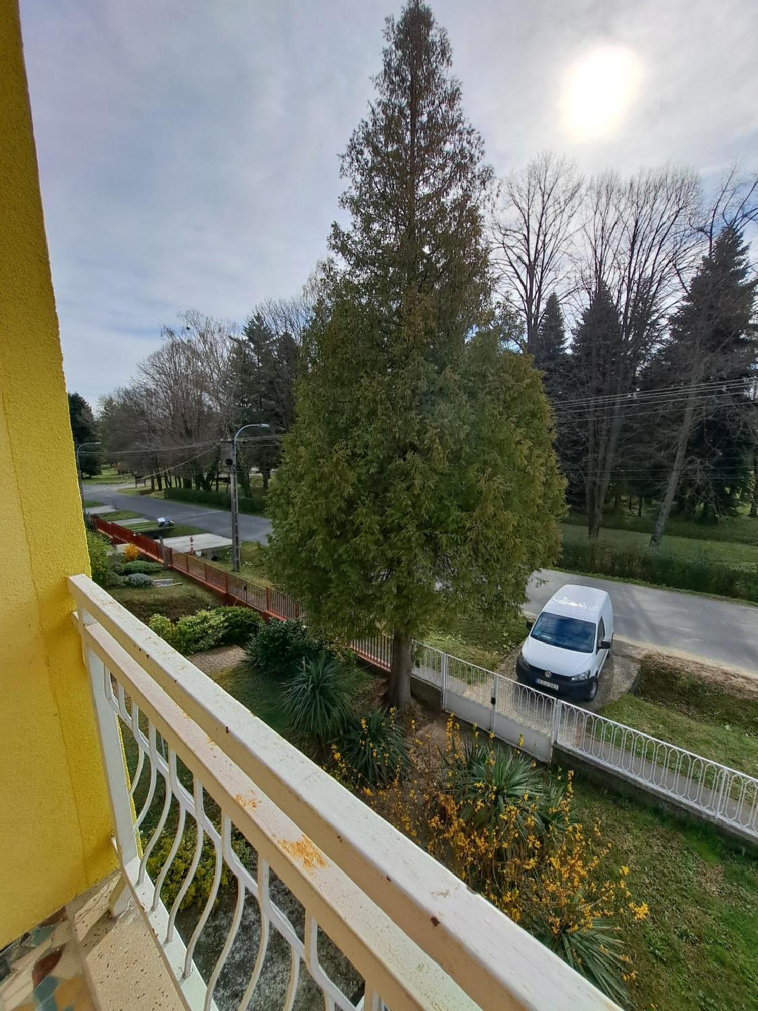 Jazmin Apartman Залакарос Екстериор снимка