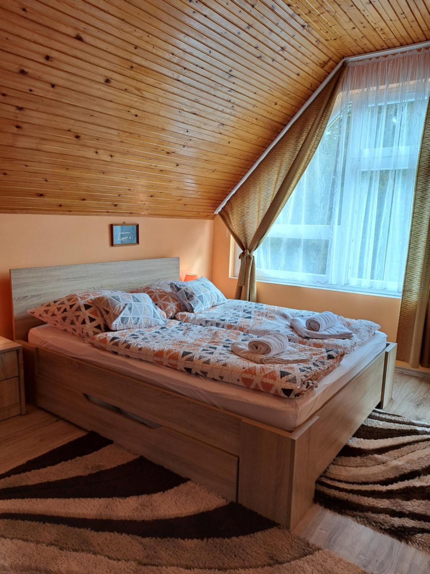 Jazmin Apartman Залакарос Екстериор снимка