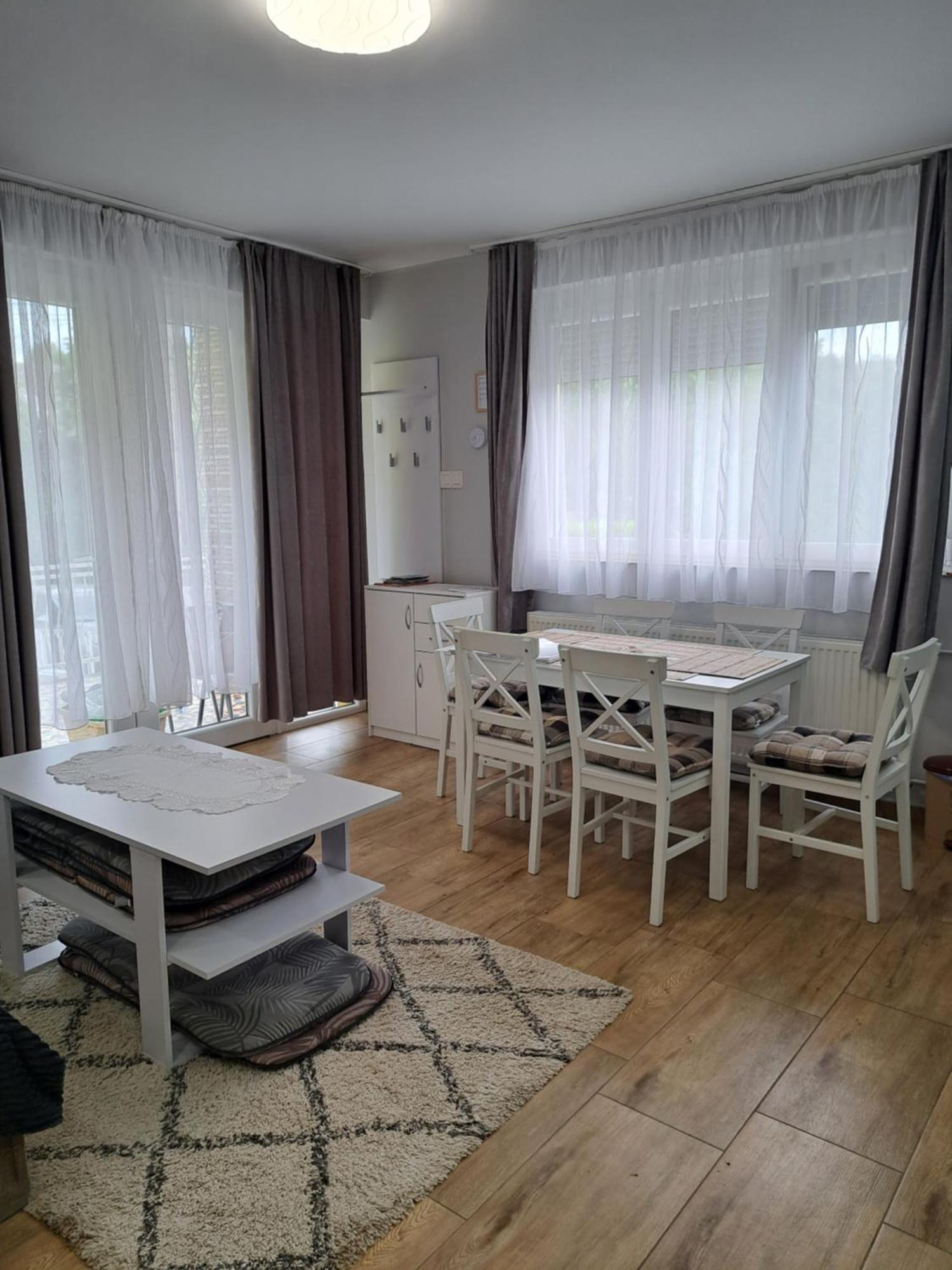 Jazmin Apartman Залакарос Екстериор снимка
