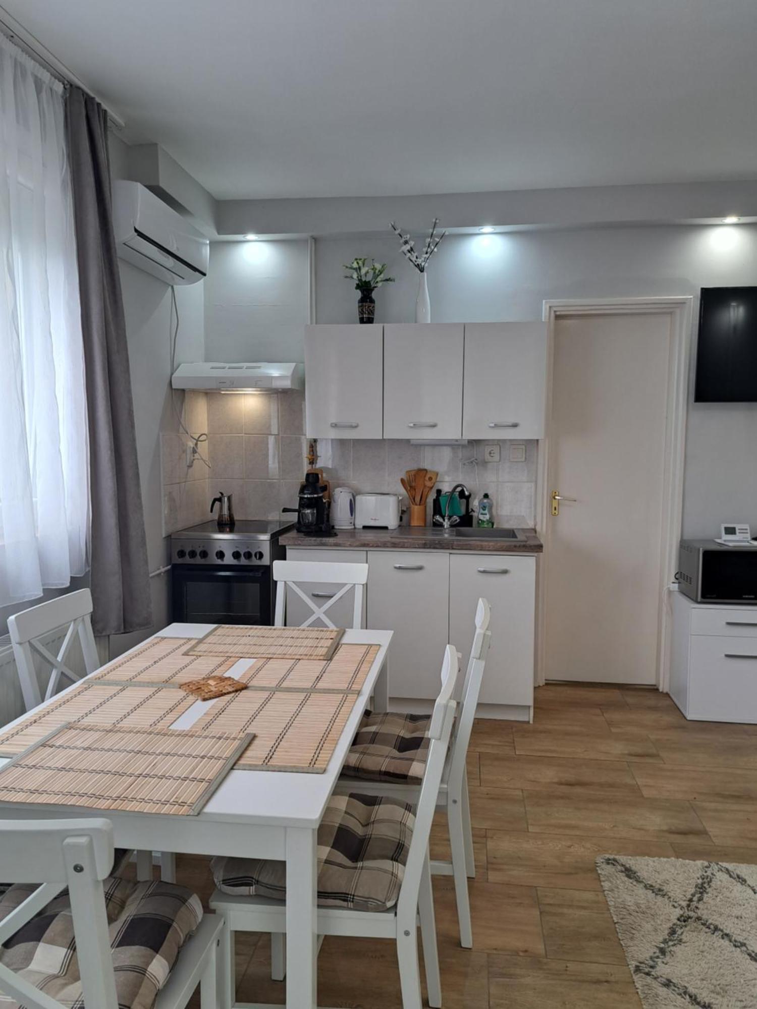 Jazmin Apartman Залакарос Екстериор снимка